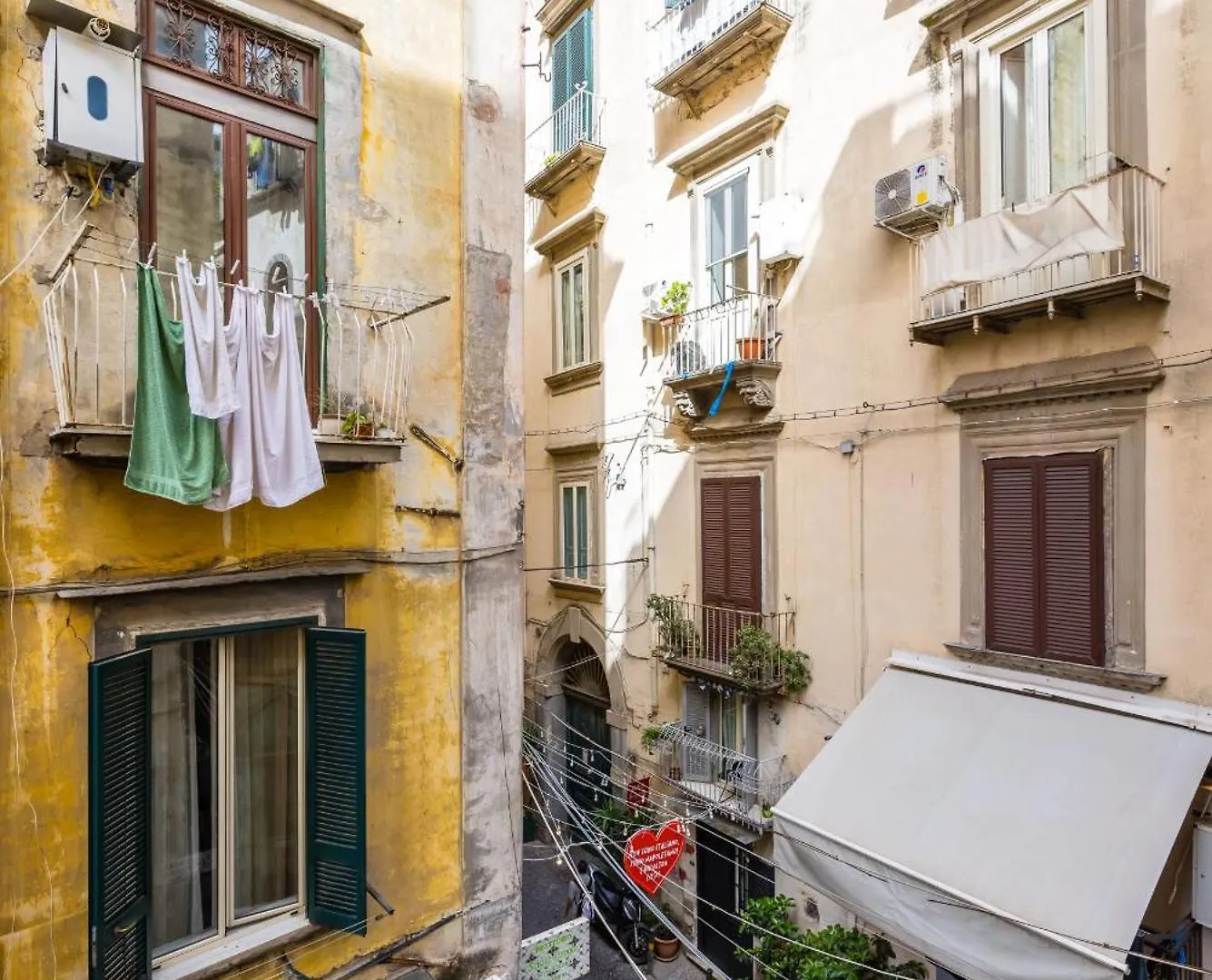 Leticia'S Apartment By Wonderful Italy Naples