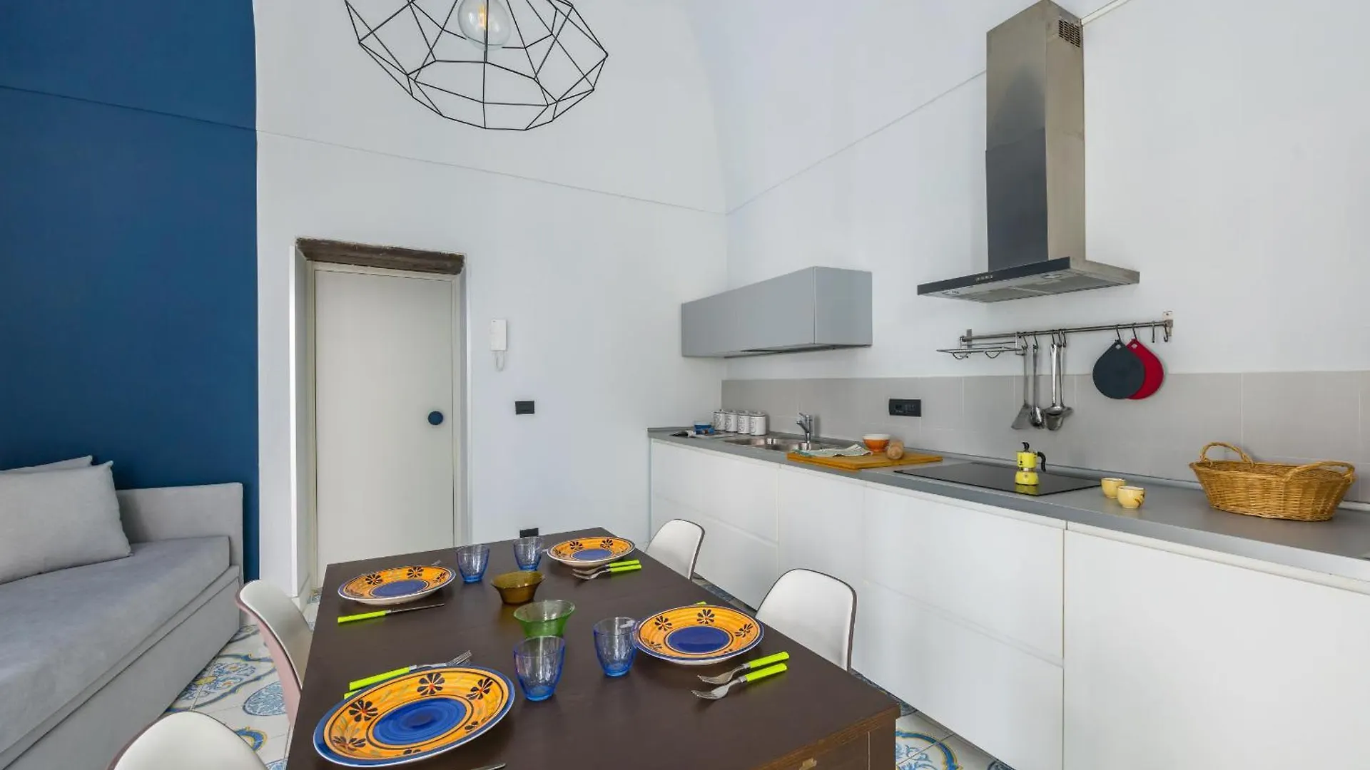 Leticia'S Apartment By Wonderful Italy Neapel 0*,  Italien